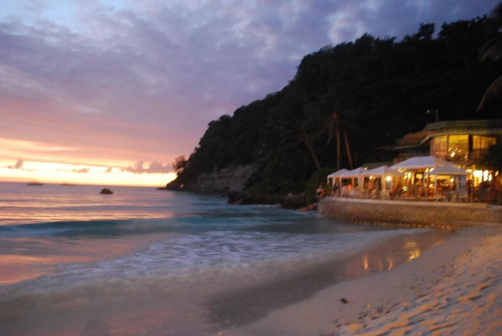 Boracay Terraces Resort Balabag  Bagian luar foto